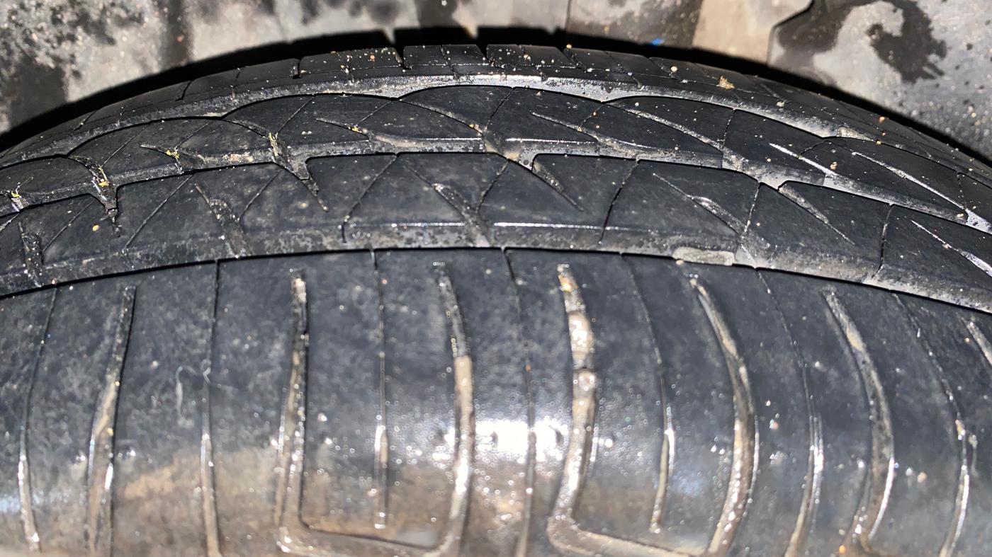 2018 Maruti Swift VXI, Petrol, Manual, 57,663 km, Left Rear Tyre Tread