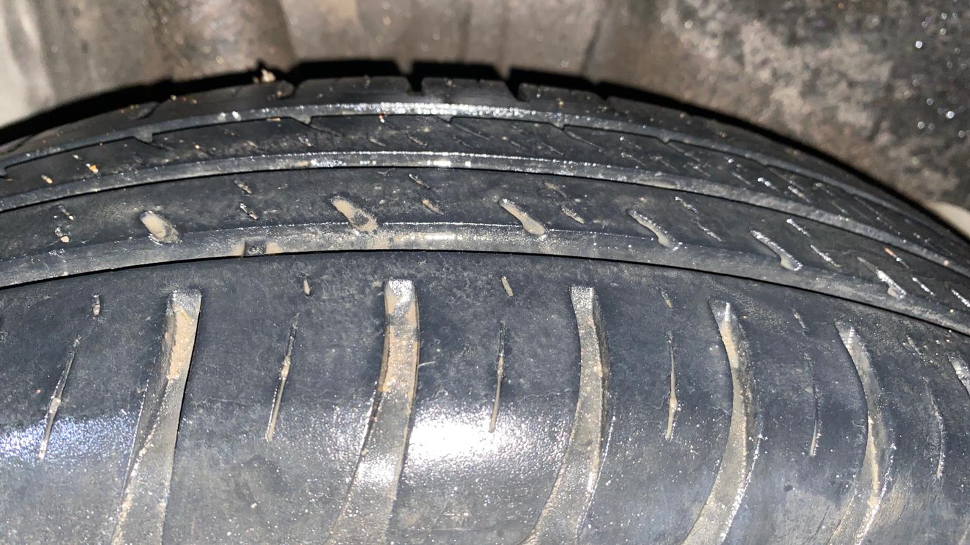 2018 Maruti Swift VXI, Petrol, Manual, 57,663 km, Right Rear Tyre Tread