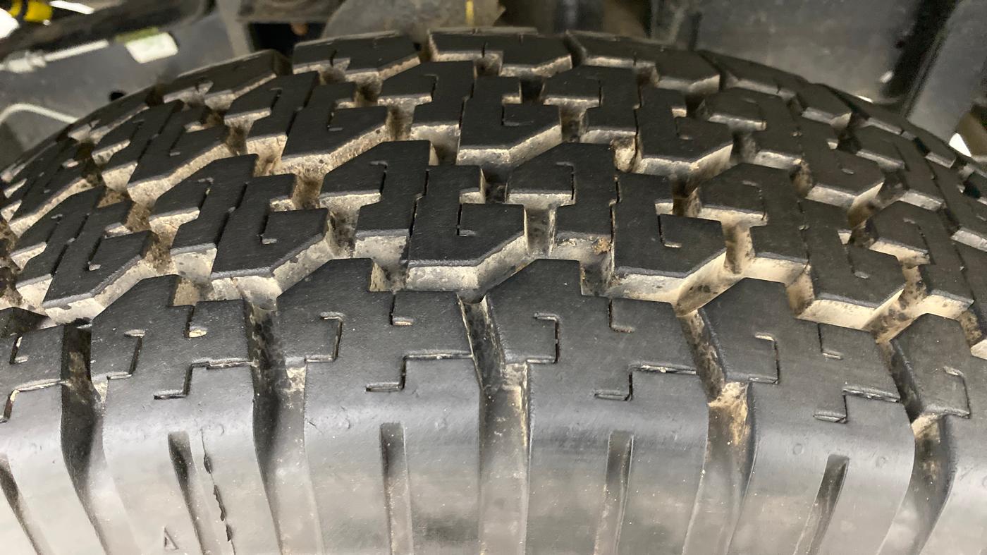 2022 Mahindra Bolero B6 (O), Diesel, Manual, 6,152 km, Right Front Tyre Tread