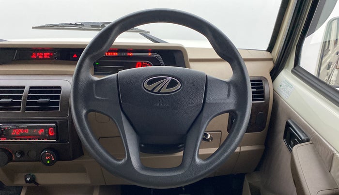 2022 Mahindra Bolero B6 (O), Diesel, Manual, 6,152 km, Steering Wheel Close Up