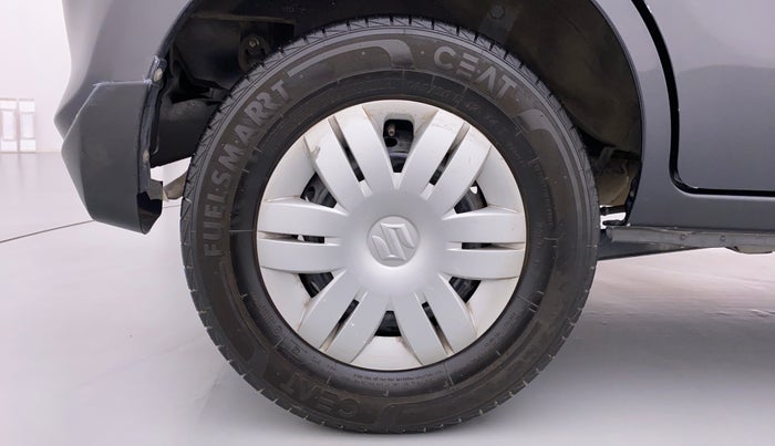 2021 Maruti Alto VXI, Petrol, Manual, 39,684 km, Right Rear Wheel