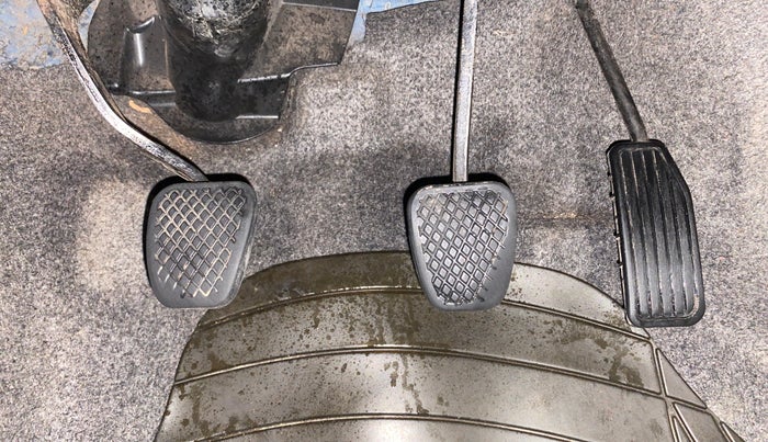 2013 Honda Brio S MT, Petrol, Manual, 79,394 km, Pedals