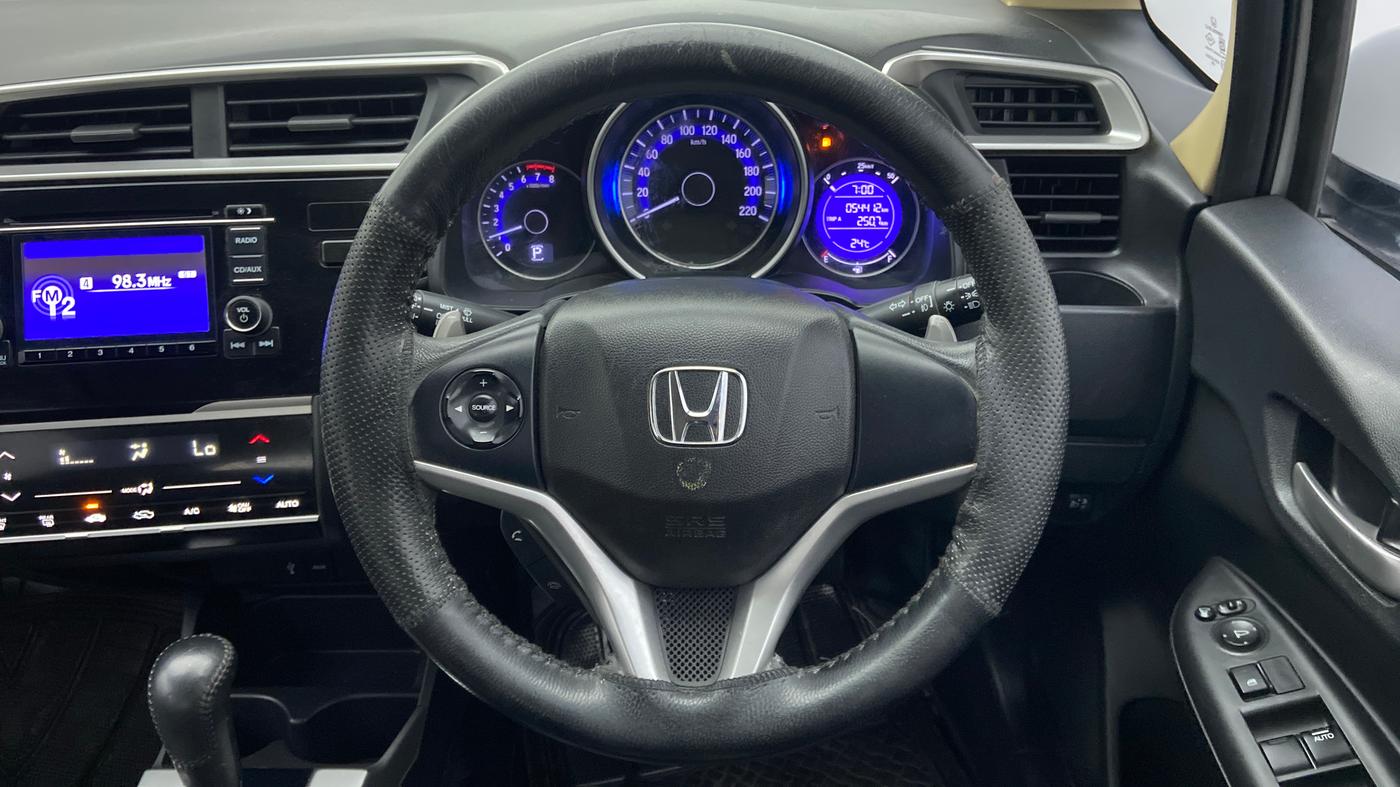 2016 Honda Jazz 1.2L I-VTEC V AT, Petrol, Automatic, 54,412 km, Steering Wheel Close Up