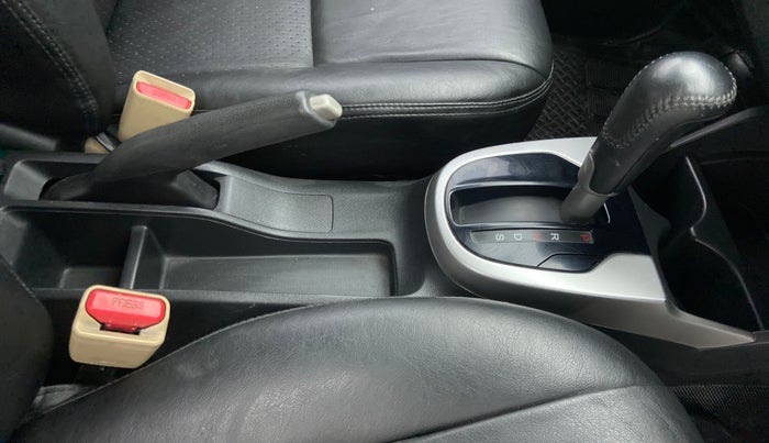 2016 Honda Jazz 1.2L I-VTEC V AT, Petrol, Automatic, 54,412 km, Gear Lever