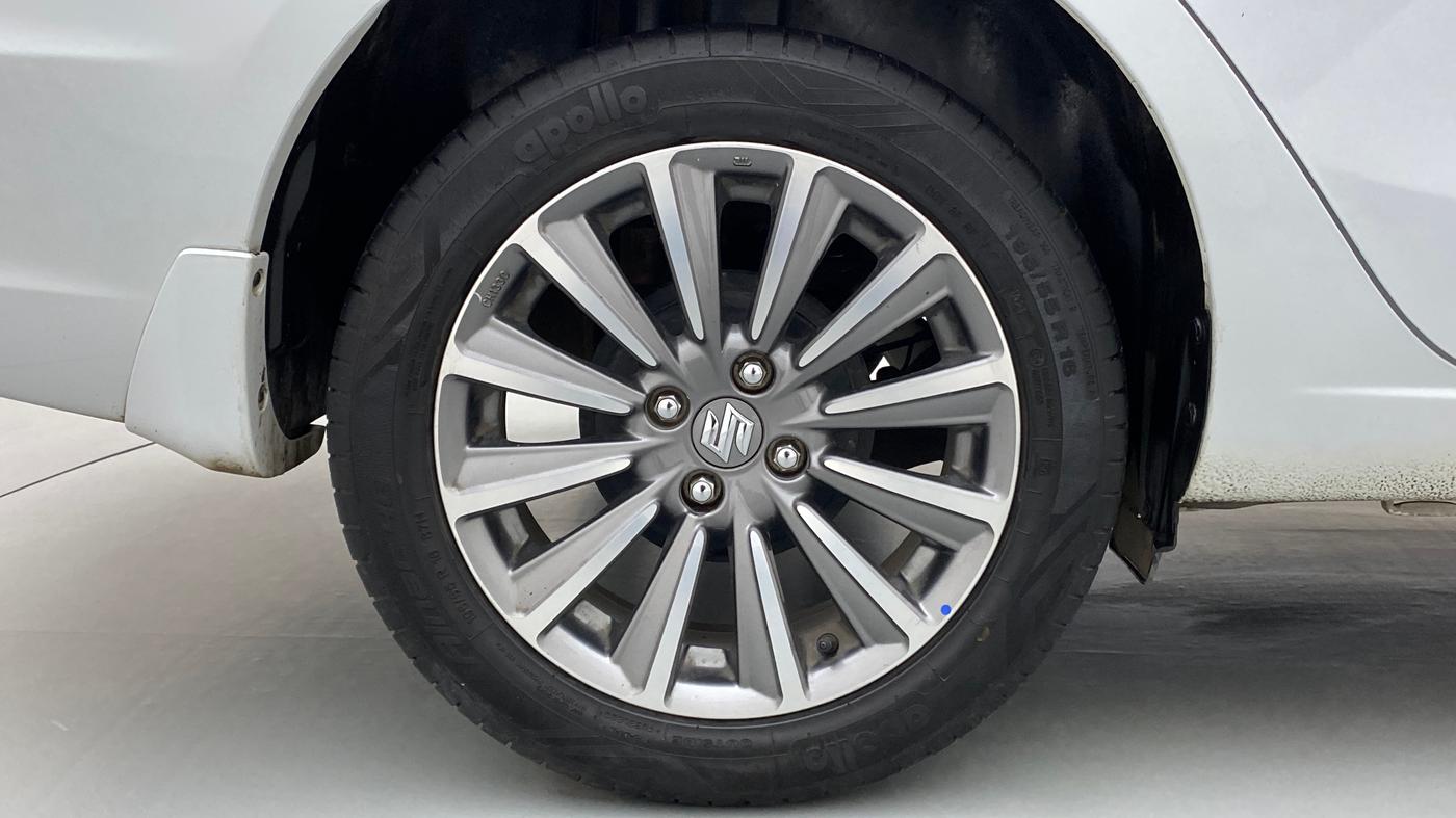 2021 Maruti Ciaz ALPHA 1.5 AT SHVS, Petrol, Automatic, 23,097 km, Right Rear Wheel