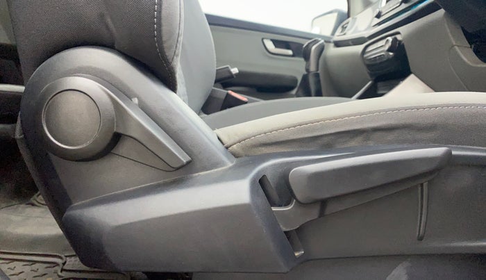 2020 Tata ALTROZ XZ PETROL, Petrol, Manual, 53,259 km, Driver Side Adjustment Panel