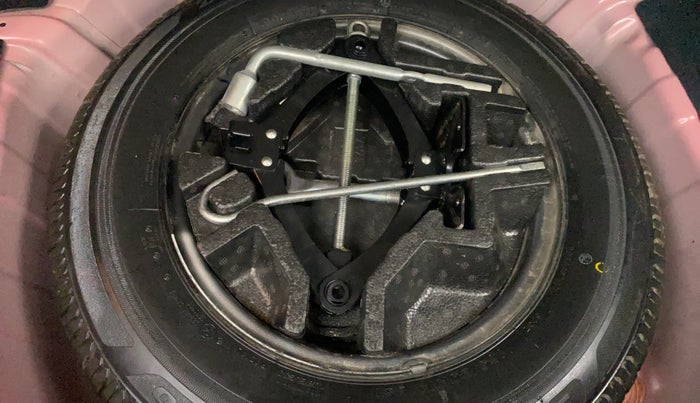 2020 Tata ALTROZ XZ PETROL, Petrol, Manual, 53,259 km, Spare Tyre