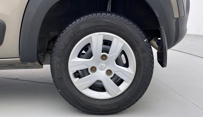 2016 Renault Kwid RXT, Petrol, Manual, 30,433 km, Left Rear Wheel