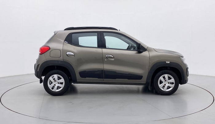 2016 Renault Kwid RXT, Petrol, Manual, 30,433 km, Right Side View