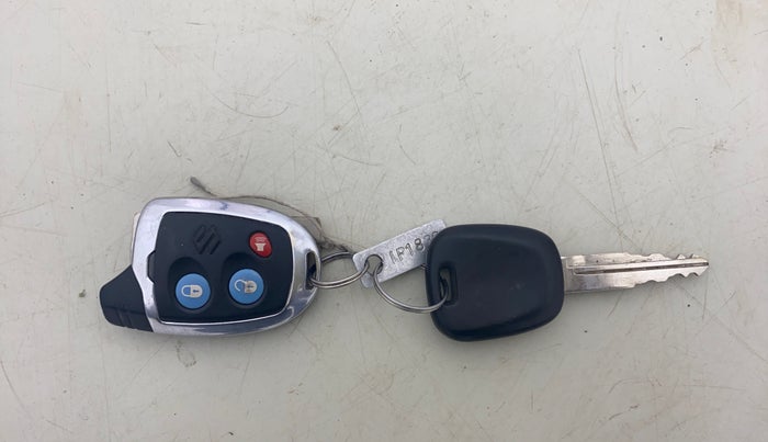 2020 Maruti Alto LXI CNG, CNG, Manual, 75,230 km, Key Close Up