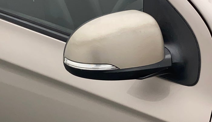 2012 Hyundai i20 MAGNA (O) 1.2, Petrol, Manual, 70,759 km, Right rear-view mirror - Indicator light not working