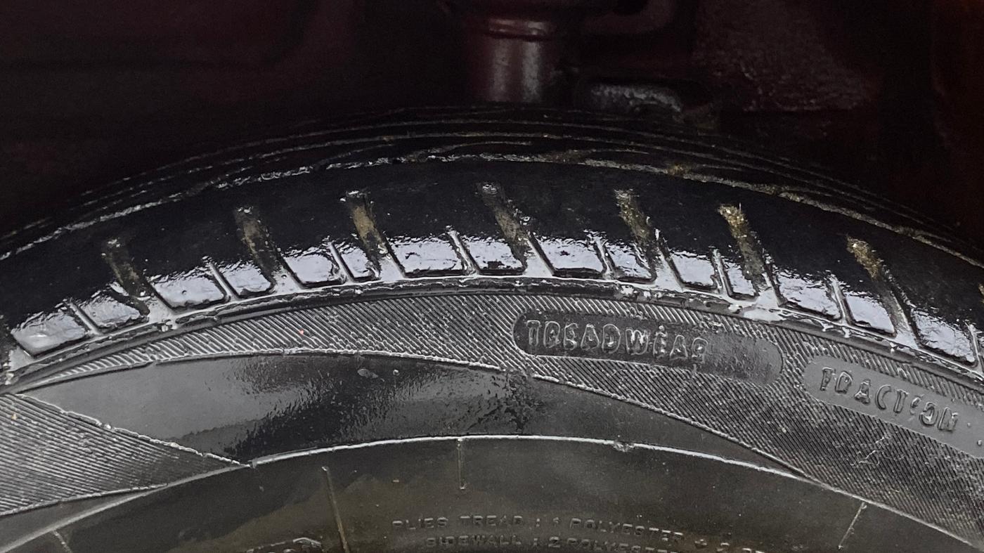 2018 Maruti Celerio VXI AMT, Petrol, Automatic, 73,516 km, Left Front Tyre Tread