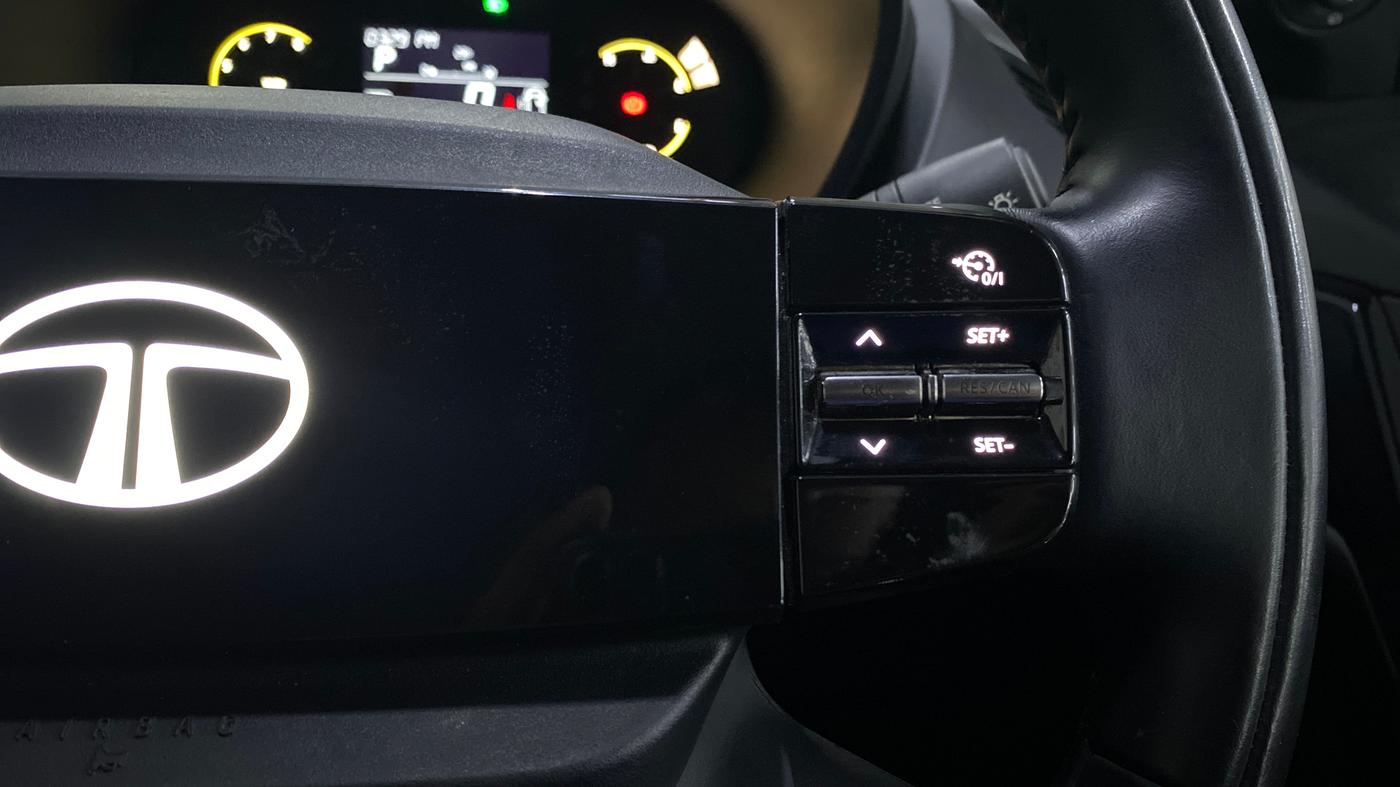 2025 Tata Curvv Creative 1.2 Petrol 7DCA, Petrol, Automatic, 12,474 km, Adaptive Cruise Control