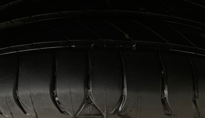2019 Maruti Baleno ZETA DIESEL 1.3, Diesel, Manual, 1,23,468 km, Left Rear Tyre Tread