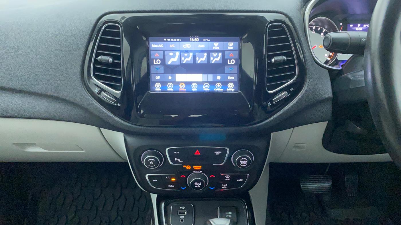 2018 Jeep Compass LIMITED PLUS PETROL AT, Petrol, Automatic, 42,706 km, Air Conditioner