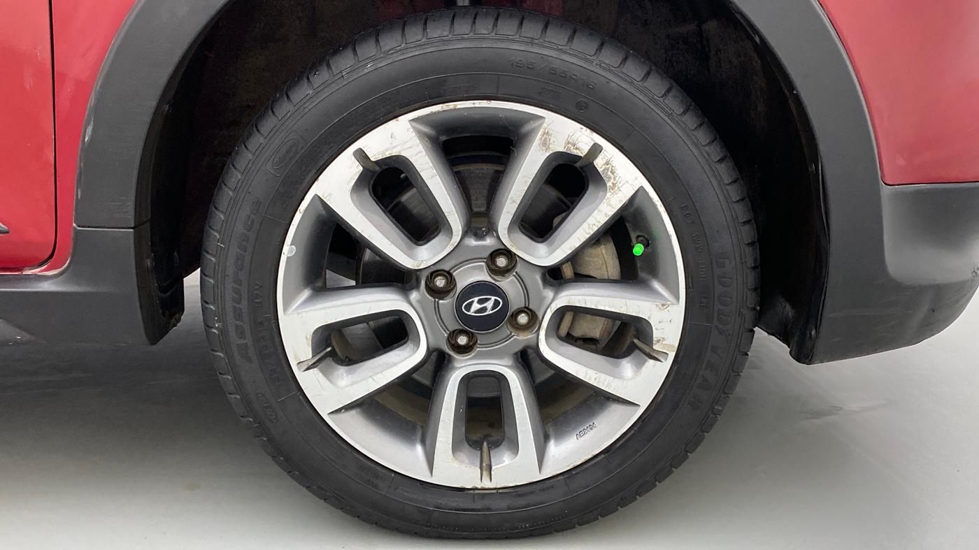 2015 Hyundai i20 Active 1.2 S, Petrol, Manual, 51,408 km, Right Front Wheel