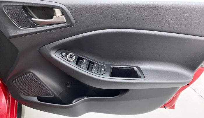 2015 Hyundai i20 Active 1.2 S, Petrol, Manual, 51,408 km, Driver Side Door Panels Control