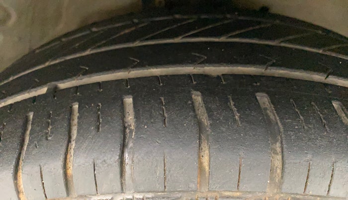 2020 Maruti Celerio ZXI AMT, Petrol, Automatic, 31,996 km, Right Front Tyre Tread