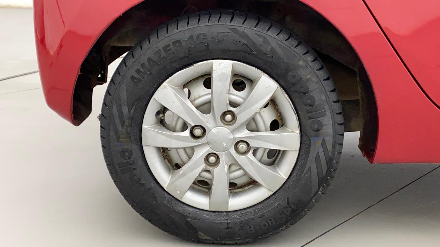 2016 Hyundai Eon ERA +, Petrol, Manual, 43,129 km, Right Rear Wheel