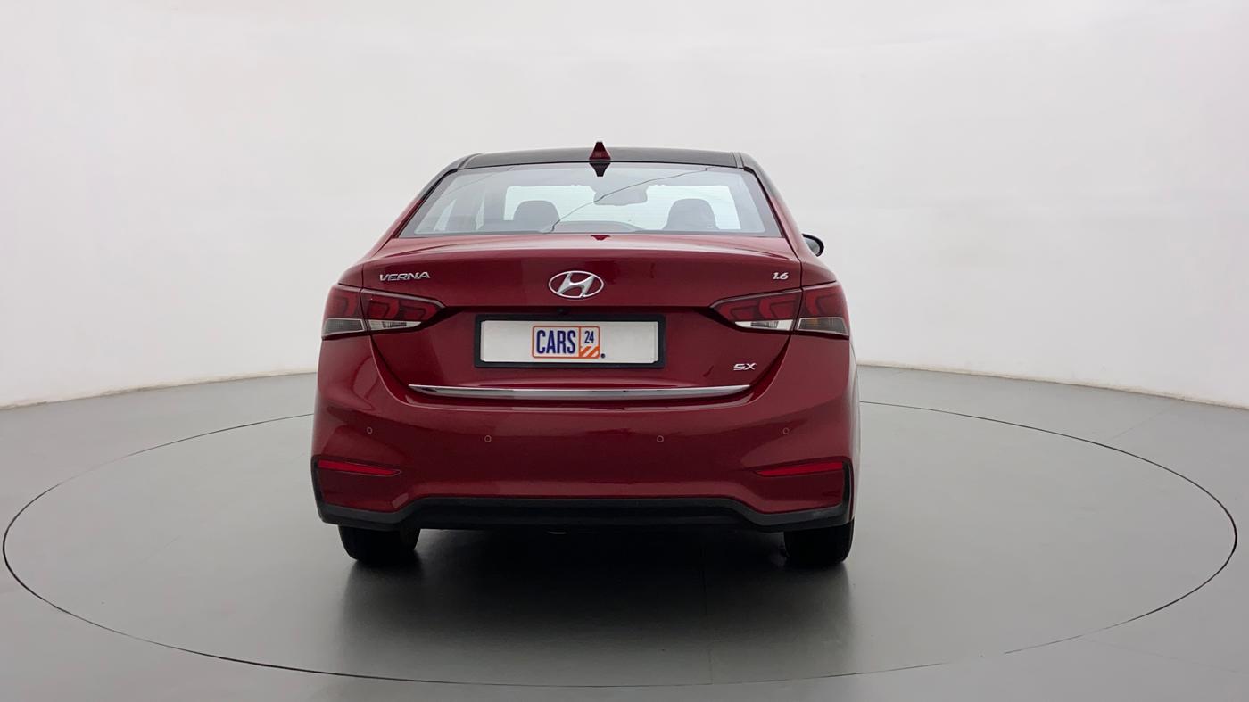 2018 Hyundai Verna 1.6 SX VTVT, Petrol, Manual, 47,175 km, Back/Rear