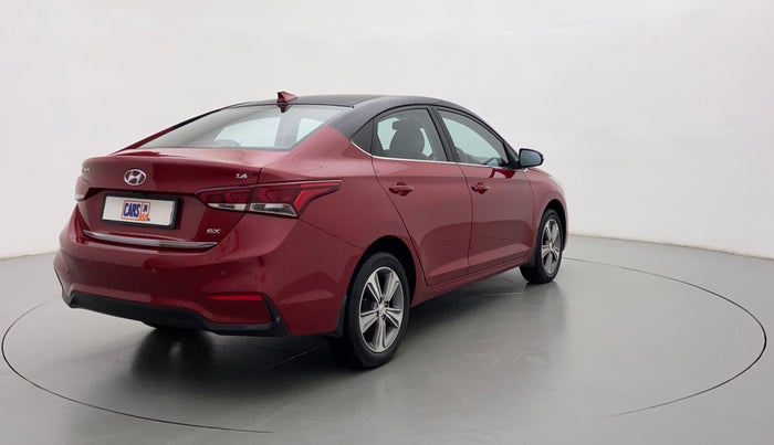 2018 Hyundai Verna 1.6 SX VTVT, Petrol, Manual, 47,175 km, Right Back Diagonal