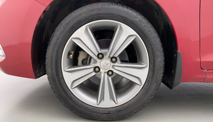 2018 Hyundai Verna 1.6 SX VTVT, Petrol, Manual, 47,175 km, Left Front Wheel