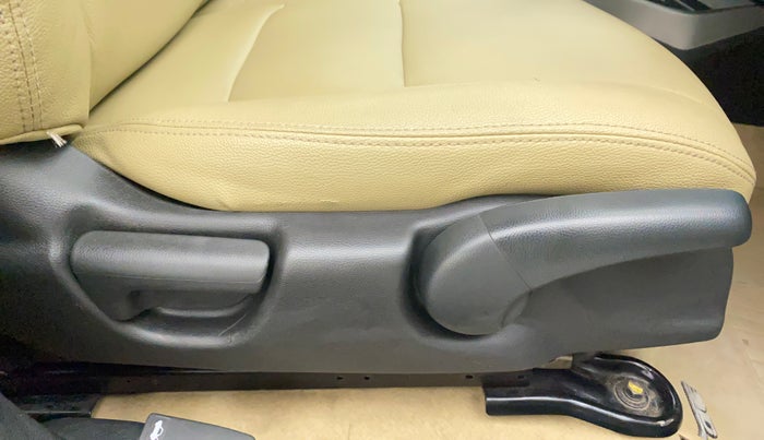 2015 Honda City 1.5L I-VTEC V MT, Petrol, Manual, 82,847 km, Driver Side Adjustment Panel