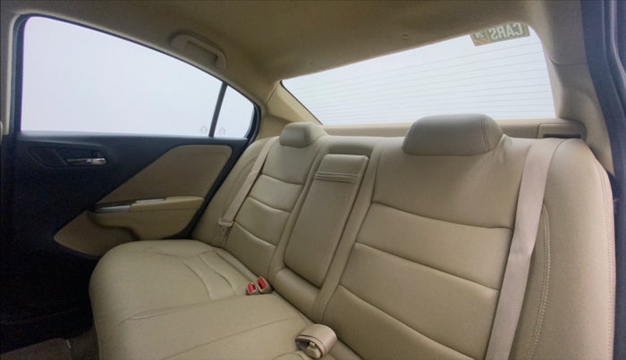 2015 Honda City 1.5L I-VTEC V MT, Petrol, Manual, 82,847 km, Right Side Rear Door Cabin