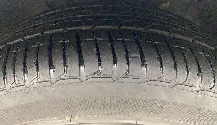 2022 Tata TIGOR XZ PLUS PETROL, Petrol, Manual, 38,050 km, Right Front Tyre Tread