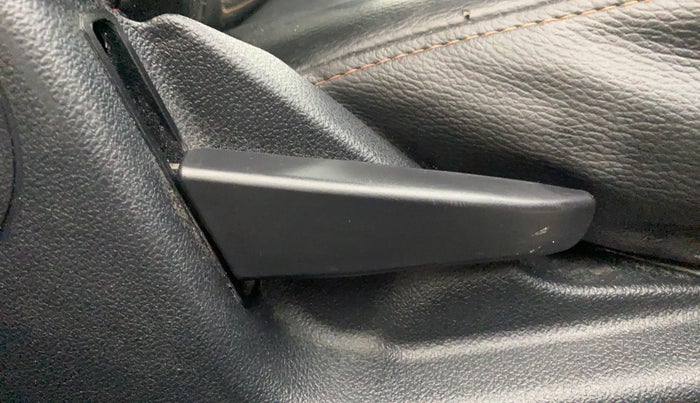 2014 Ford Figo EXI 1.4 DIESEL, Diesel, Manual, 66,341 km, Driver Side Adjustment Panel