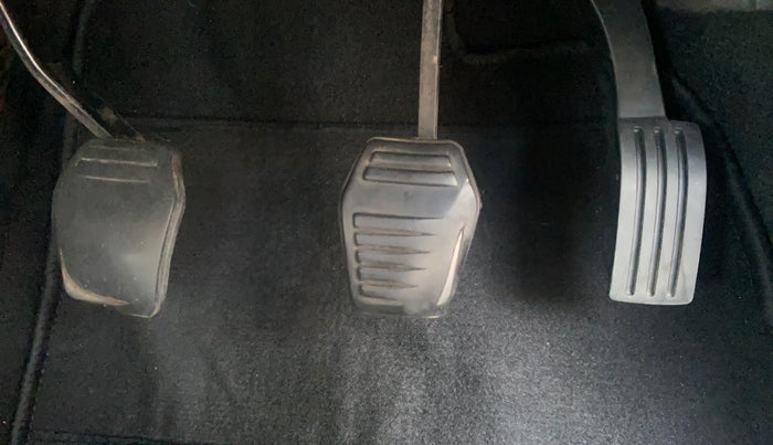 2012 Ford Figo EXI 1.4 DIESEL, Diesel, Manual, 1,43,015 km, Pedals