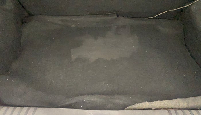 2012 Ford Figo EXI 1.4 DIESEL, Diesel, Manual, 1,43,015 km, Boot Inside