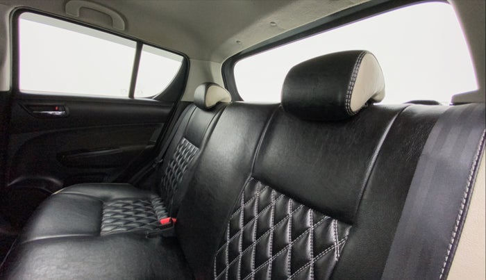 2015 Maruti Swift VXI, Petrol, Manual, 67,292 km, Right Side Rear Door Cabin