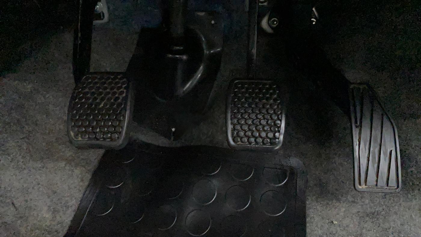 2019 Maruti Alto 800 VXI, Petrol, Manual, 3,719 km, Pedals