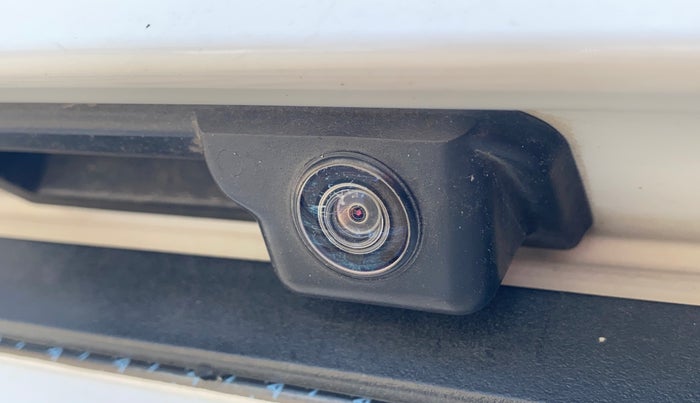 2022 Skoda SLAVIA STYLE 1.0L TSI MT, Petrol, Manual, 69,712 km, Parking Camera