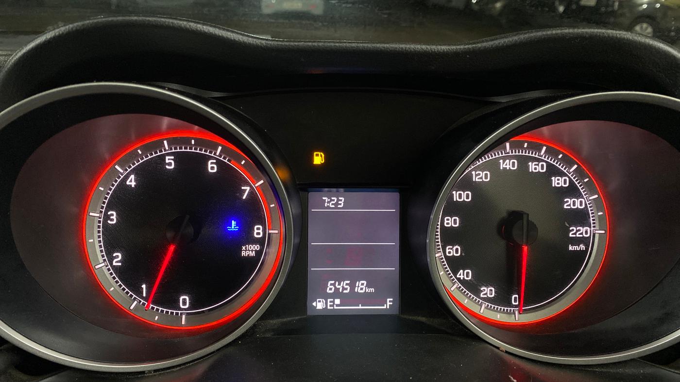 2023 Maruti Swift VXI, Petrol, Manual, 64,517 km, Odometer Image