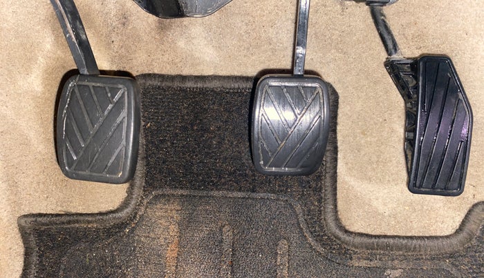 2021 Maruti Ertiga VXI CNG, CNG, Manual, 1,08,646 km, Pedals