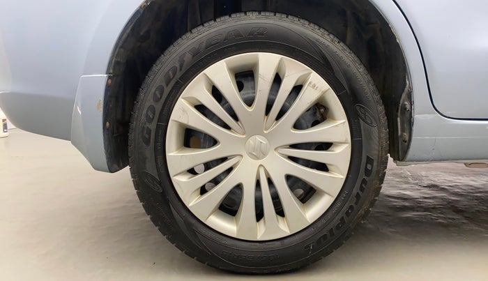 2012 Maruti Ertiga ZDI, Diesel, Manual, 78,546 km, Right Rear Wheel