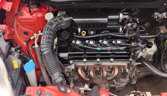 2020 Maruti Swift VXI AMT, Petrol, Automatic, 31,449 km, Engine View - Right