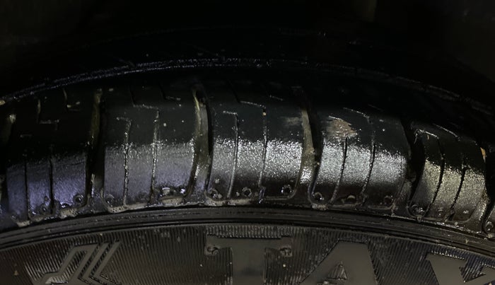 2019 Ford FREESTYLE TITANIUM PLUS 1.2 PETROL, Petrol, Manual, 98,254 km, Left Rear Tyre Tread