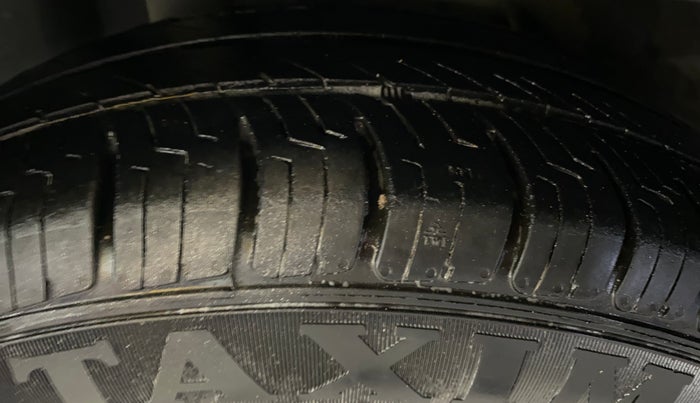 2019 Ford FREESTYLE TITANIUM PLUS 1.2 PETROL, Petrol, Manual, 98,254 km, Right Rear Tyre Tread