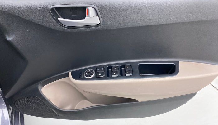 2018 Hyundai Grand i10 SPORTZ AT 1.2 KAPPA VTVT, Petrol, Automatic, 24,548 km, Driver Side Door Panels Control