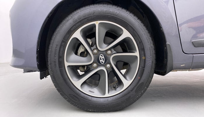 2018 Hyundai Grand i10 SPORTZ AT 1.2 KAPPA VTVT, Petrol, Automatic, 24,548 km, Left Front Wheel