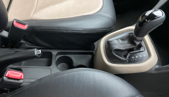 2018 Hyundai Grand i10 SPORTZ AT 1.2 KAPPA VTVT, Petrol, Automatic, 24,548 km, Gear Lever