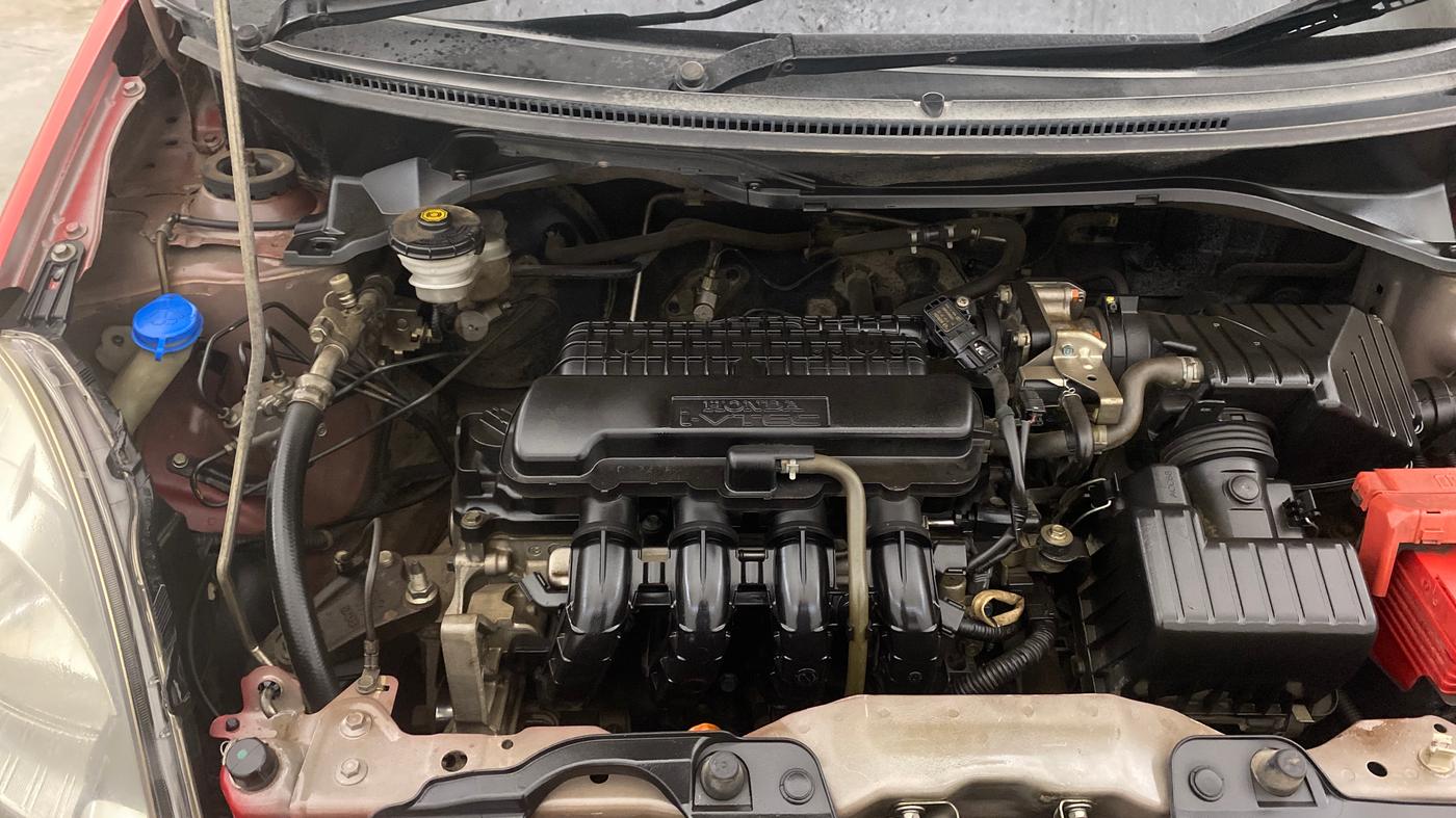 2016 Honda Brio S MT, Petrol, Manual, 77,880 km, Engine View - Right
