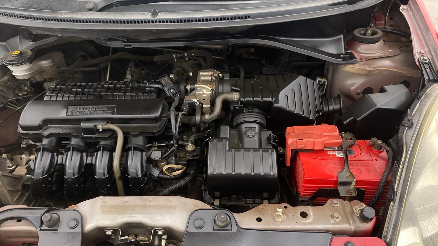 2016 Honda Brio S MT, Petrol, Manual, 77,880 km, Engine View - Left