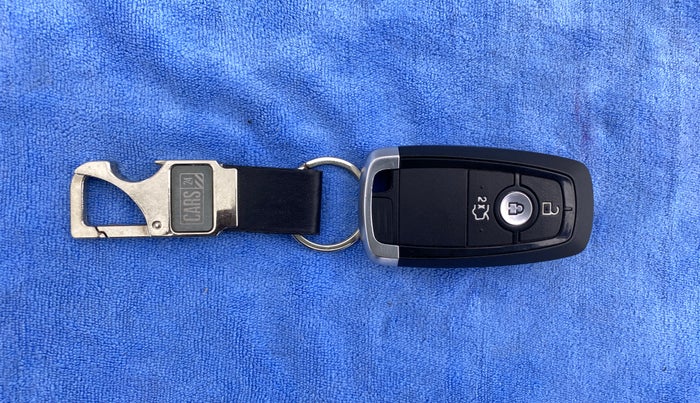 2020 Ford FREESTYLE TITANIUM + 1.2 TI-VCT, Petrol, Manual, 11,102 km, Key Close Up