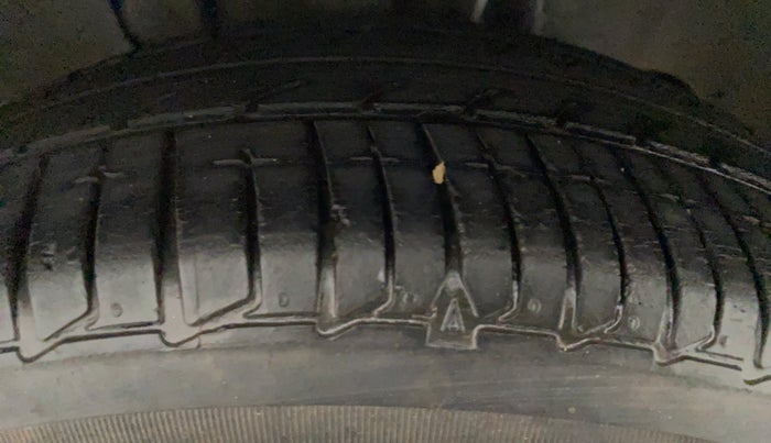 2019 Tata Tiago XZA PLUS PETROL, Petrol, Automatic, 13,830 km, Right Rear Tyre Tread