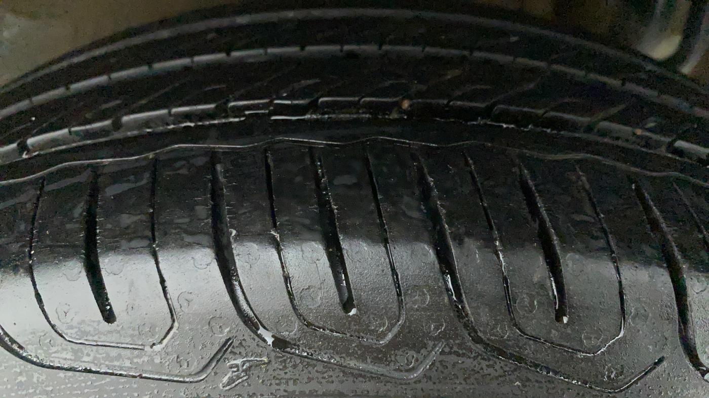 2022 Tata Tiago XZ PLUS CNG, CNG, Manual, 15,096 km, Left Rear Tyre Tread