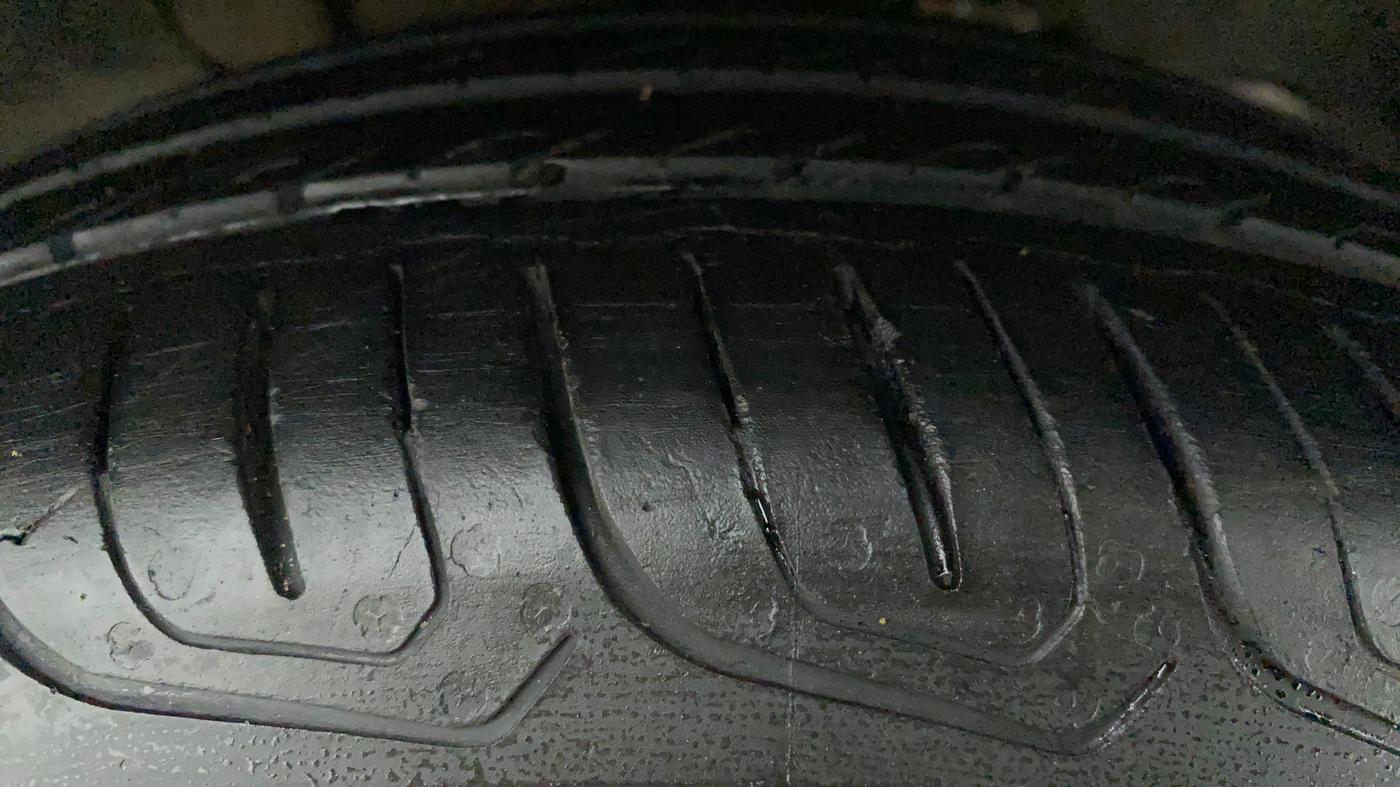 2022 Tata Tiago XZ PLUS CNG, CNG, Manual, 15,096 km, Right Front Tyre Tread